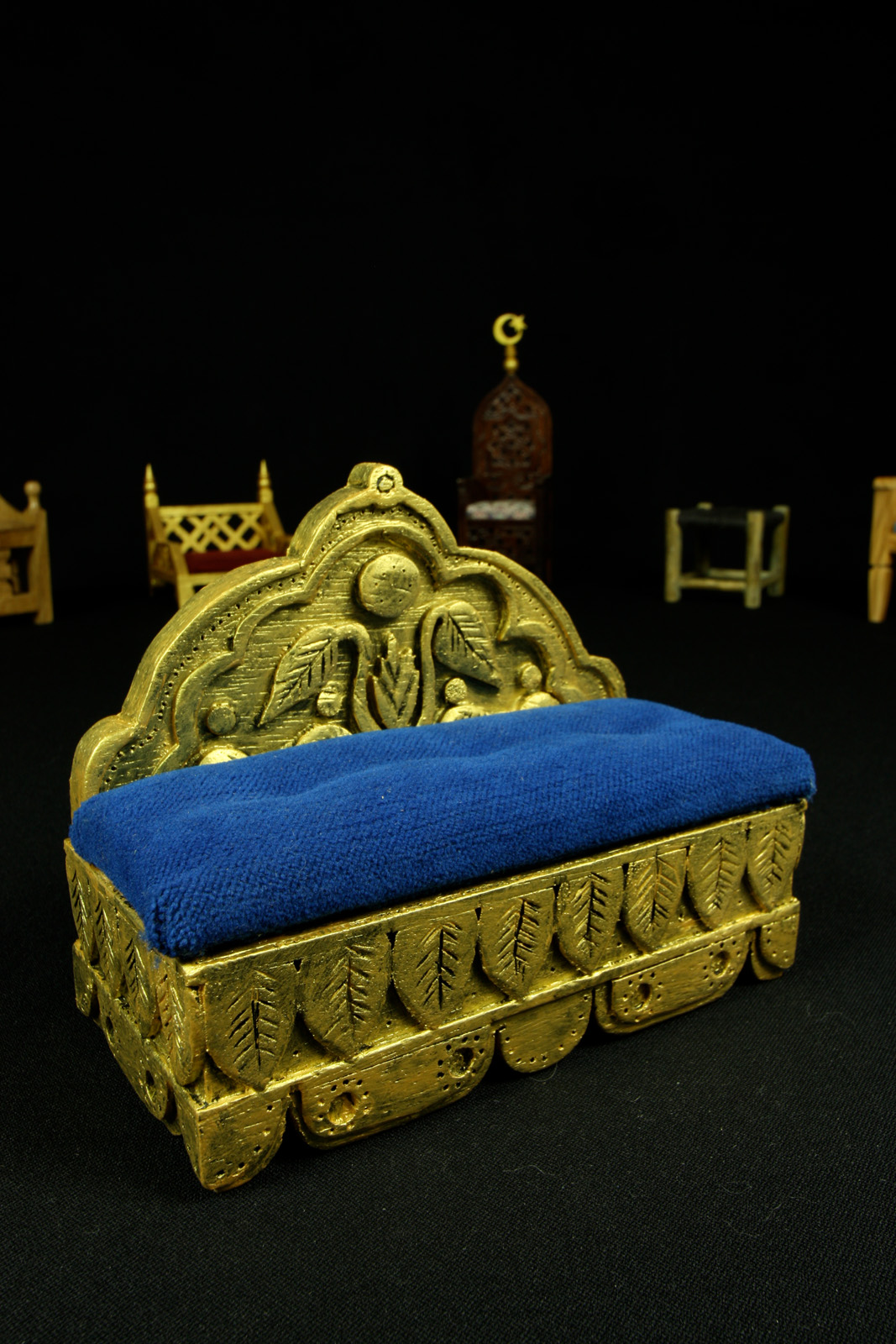 Ottoman chair from Yuvarlak Masada installed at Zinciriye Medresesi for the Mardin Biennial 2010